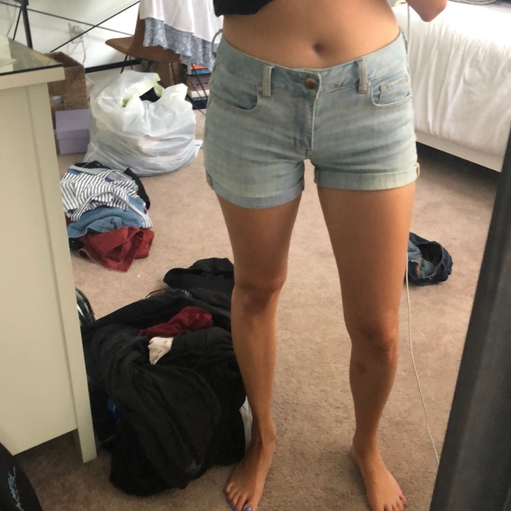 Size 8 America Eagle Shorts
